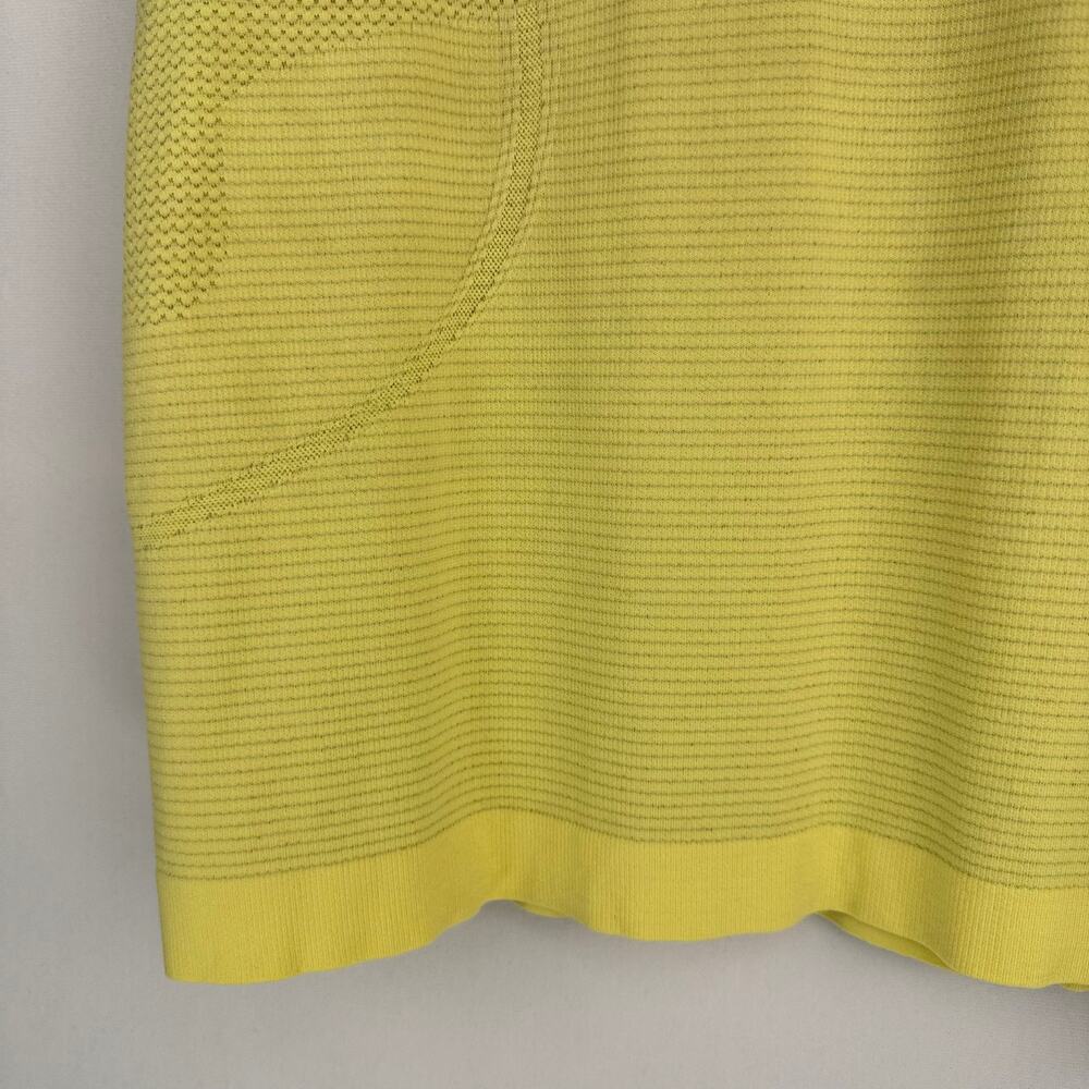 Lululemon Run Swiftly Tech Racerback Tank Top Size 6 - Picture 3 of 8